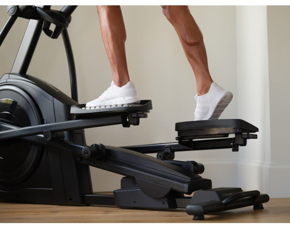 NordicTrack Ellittica Elettromagnetica AirGlide 14i - a volano anteriore - App Ifit integrata