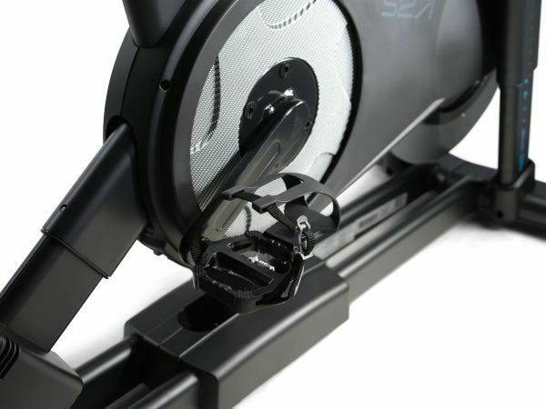 Gym Bike Nordictrack  Studio 27i - con App Ifit integrata - schermo touchscreen da 27" - compreso 1 anno di abbonamento IFIT