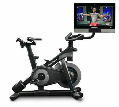 Gym Bike Nordictrack  Studio 27i - con App Ifit integrata - schermo touchscreen da 27" - compreso 1 anno di abbonamento IFIT