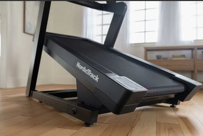 Tapis Roulant NordicTrack X16 Incline Trainer con abbonamento Ifit per 1 anno