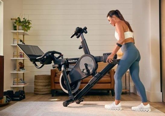 Gym Bike Nordictrack  X24  compreso 1 anno di abbonamento iFIT PRO